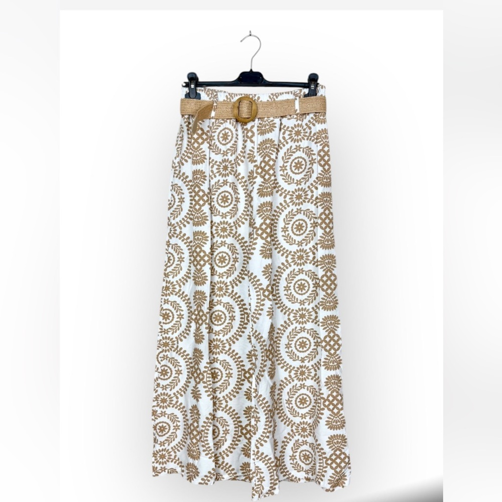 MADE IN ITALY Lightweight patterned linen effect pants with belt.